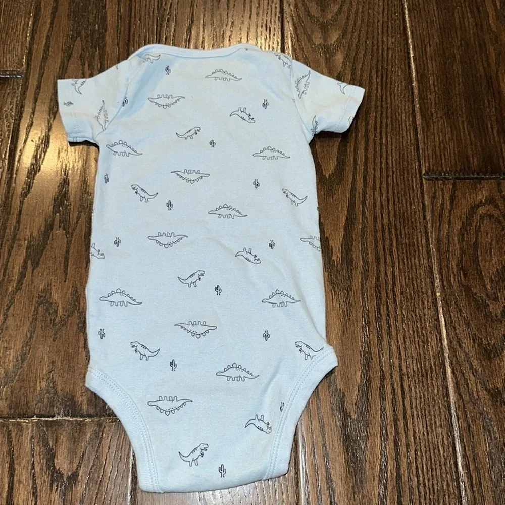 CARTERS Blue dinosaur Print Bodysuit size 6-9 months